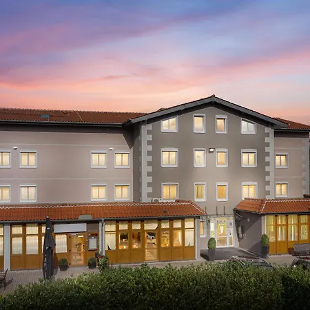 Hotel Muenkel 3*